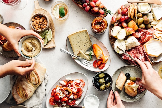 Mediterranean diet table